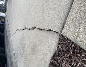 fix a cracked driveway